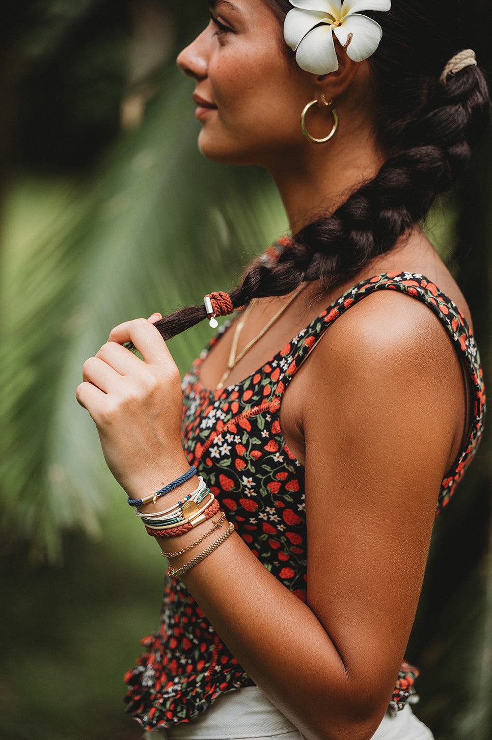 hair tie bracelet