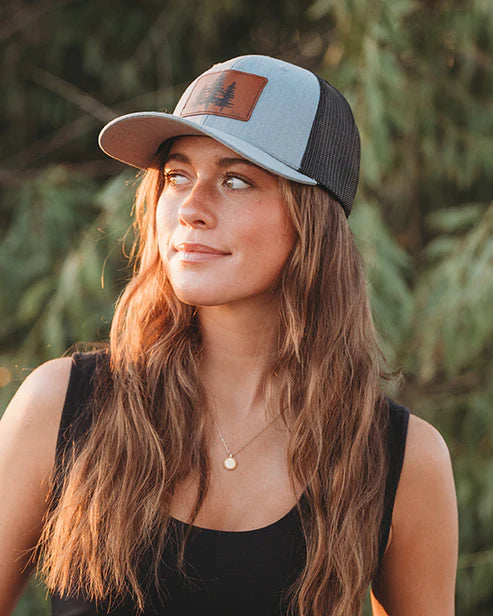 K'lani Trucker Hat - 3 Pines Black/Grey