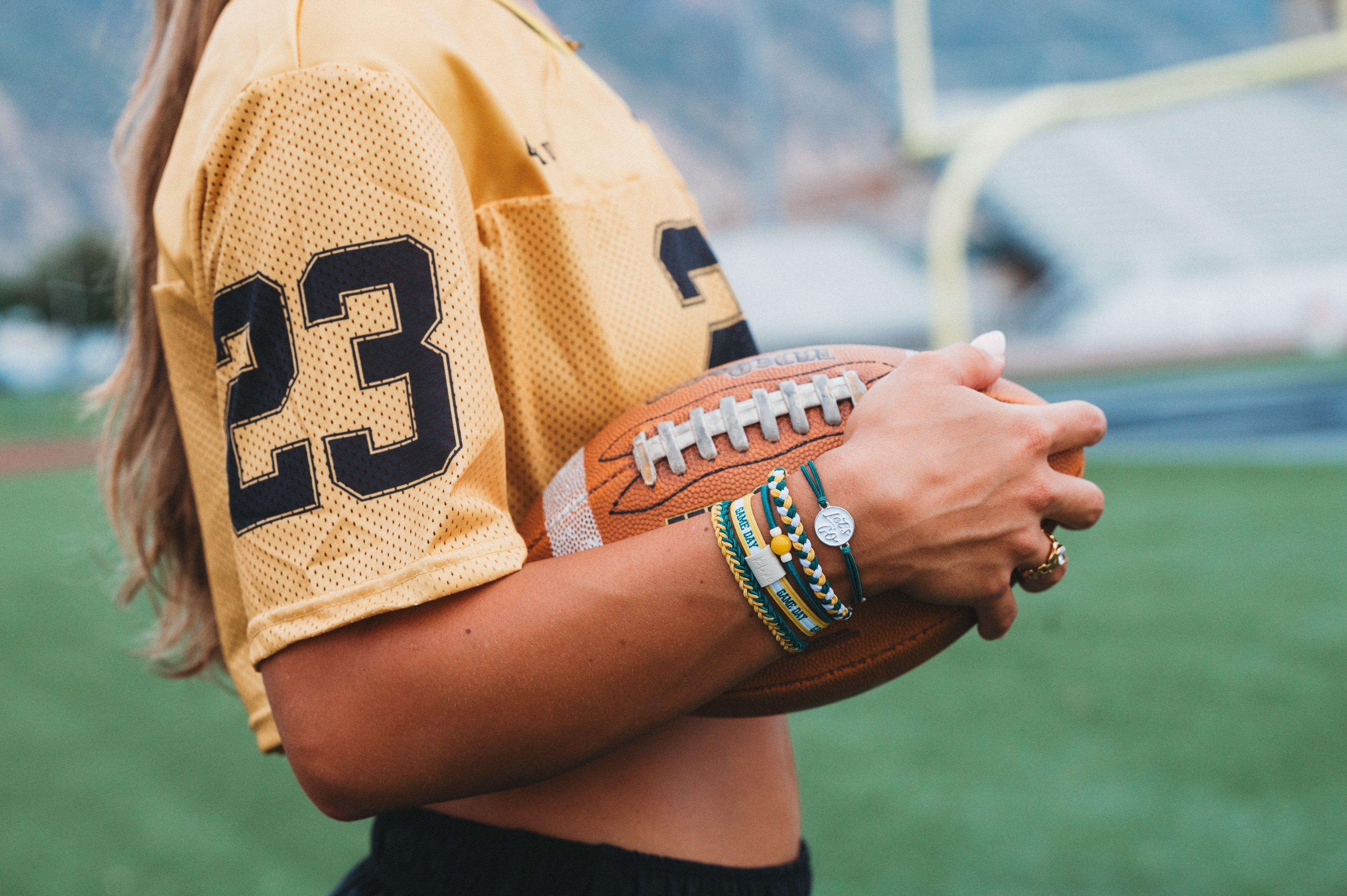  hair tie bracelets