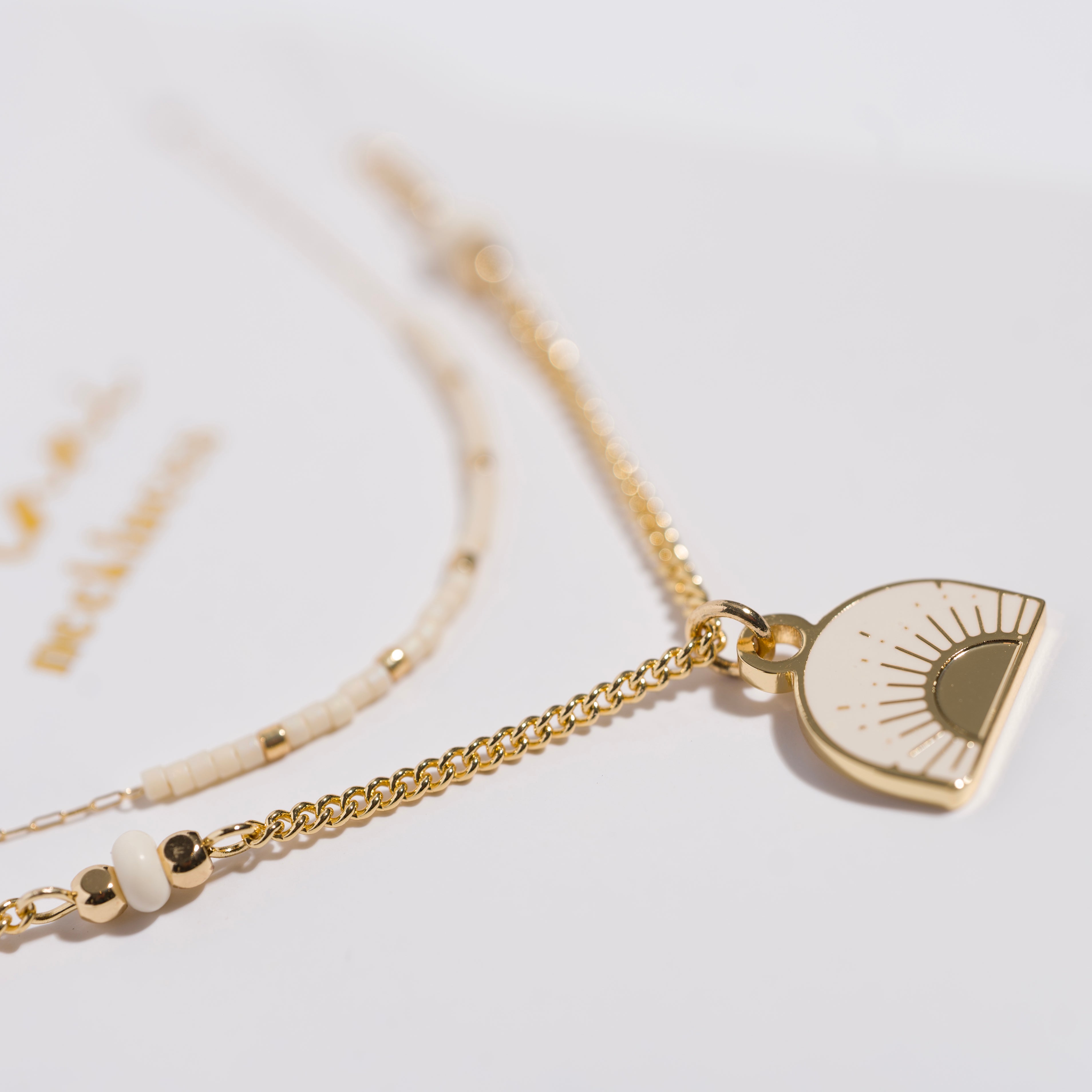 Rise Necklace Set- New