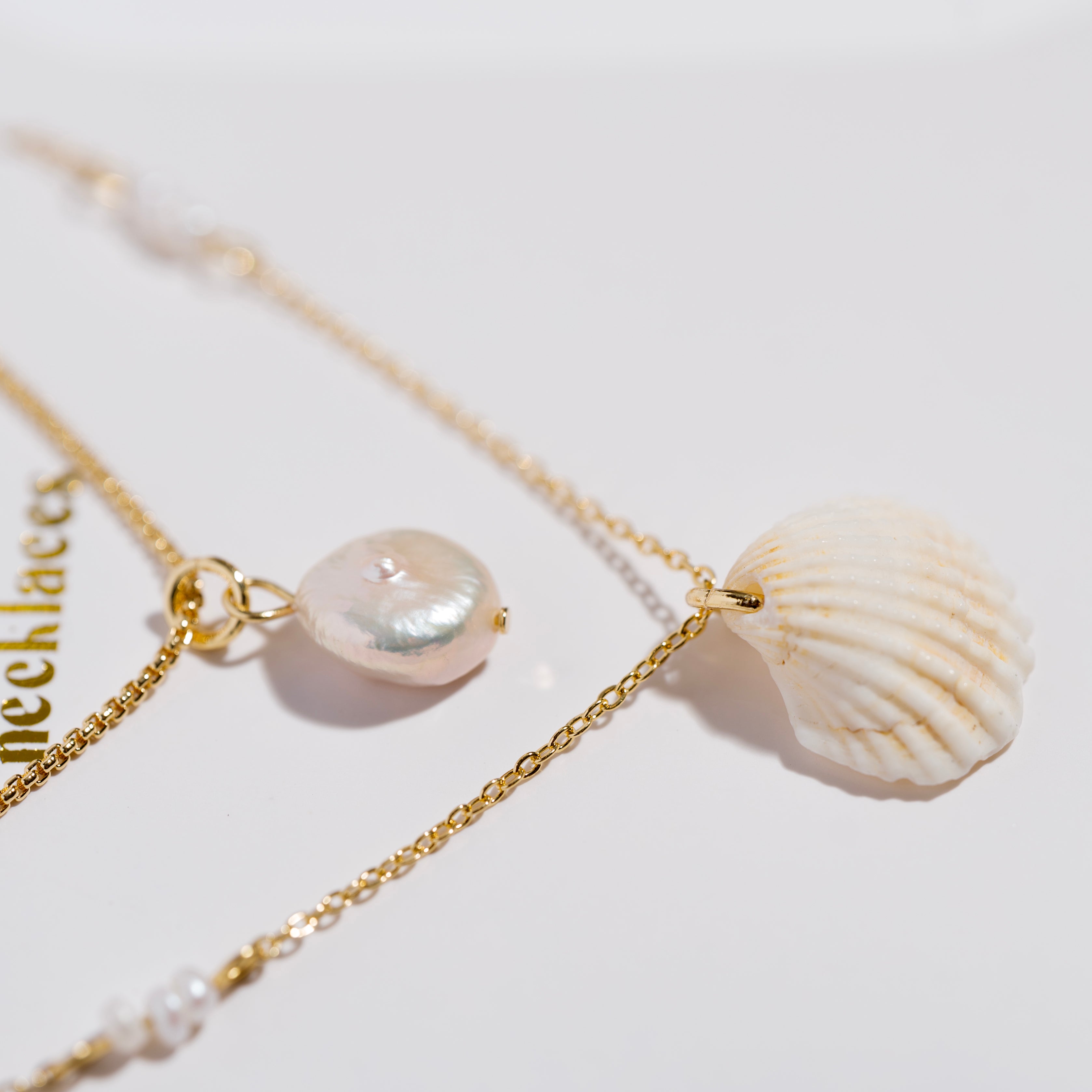 Shimmer Necklace Set - New