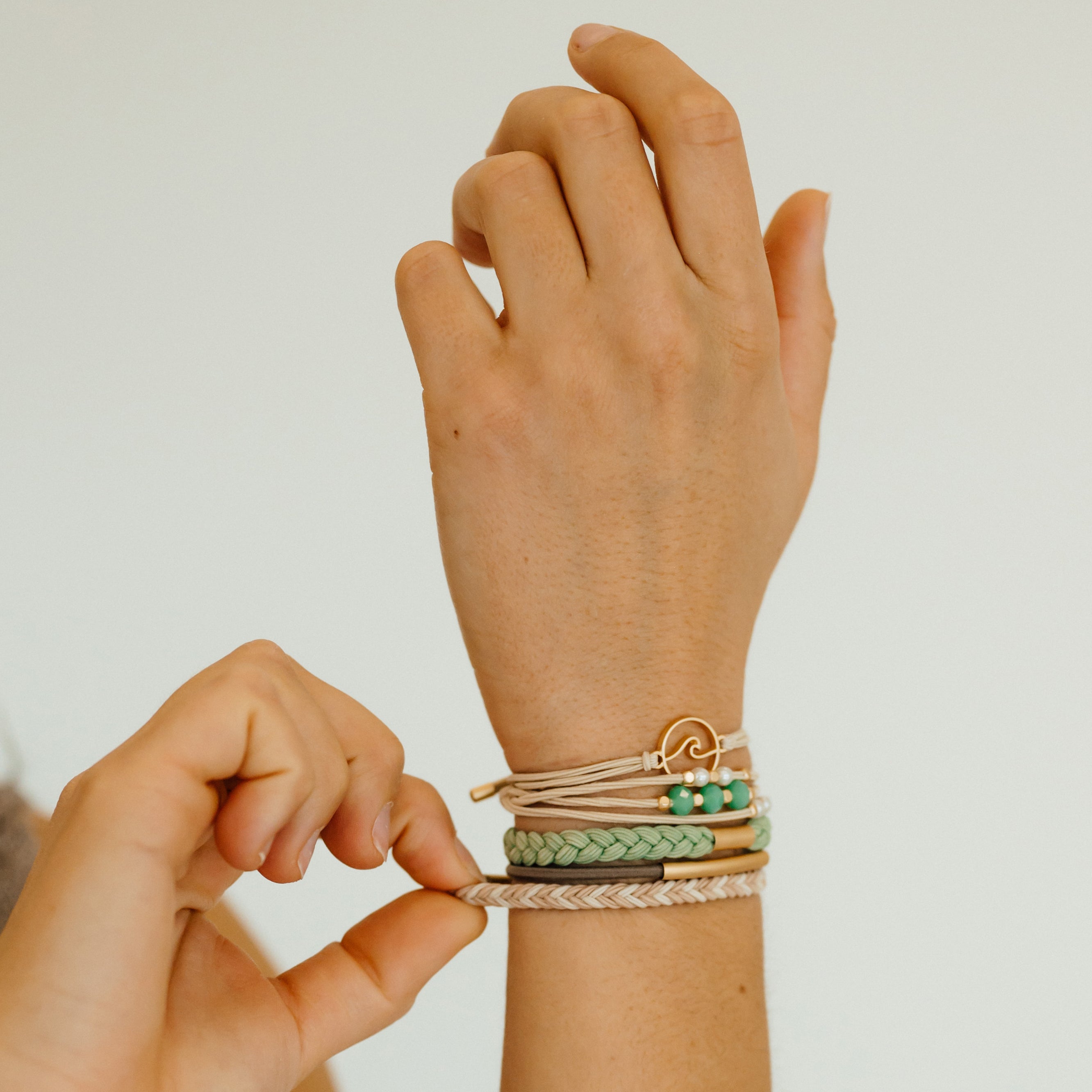 Reflect Hair Tie Bracelet – K'lani
